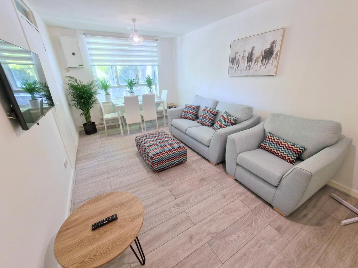 Flat In Battersea, 5 Minutes From Clapham Junction Station Apartment Лондон Екстериор снимка