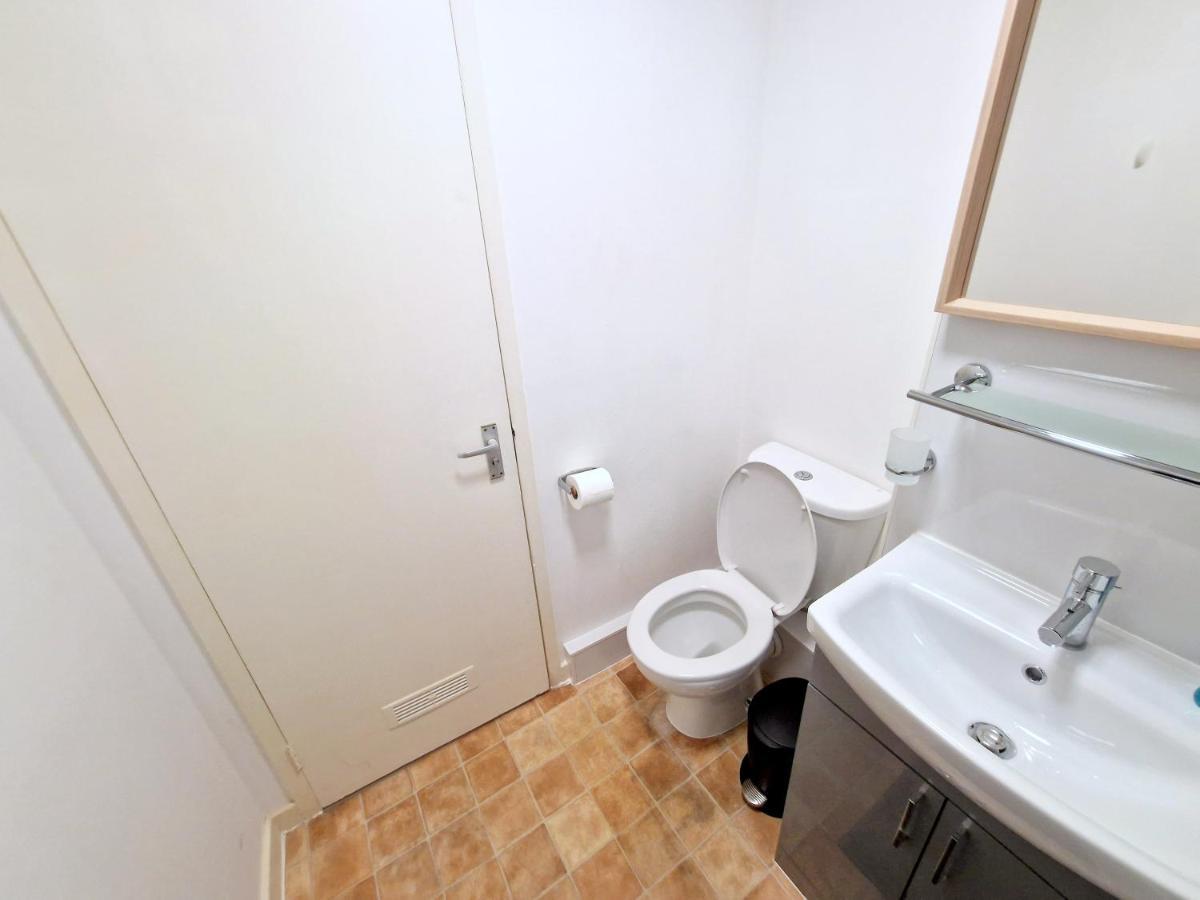 Flat In Battersea, 5 Minutes From Clapham Junction Station Apartment Лондон Екстериор снимка