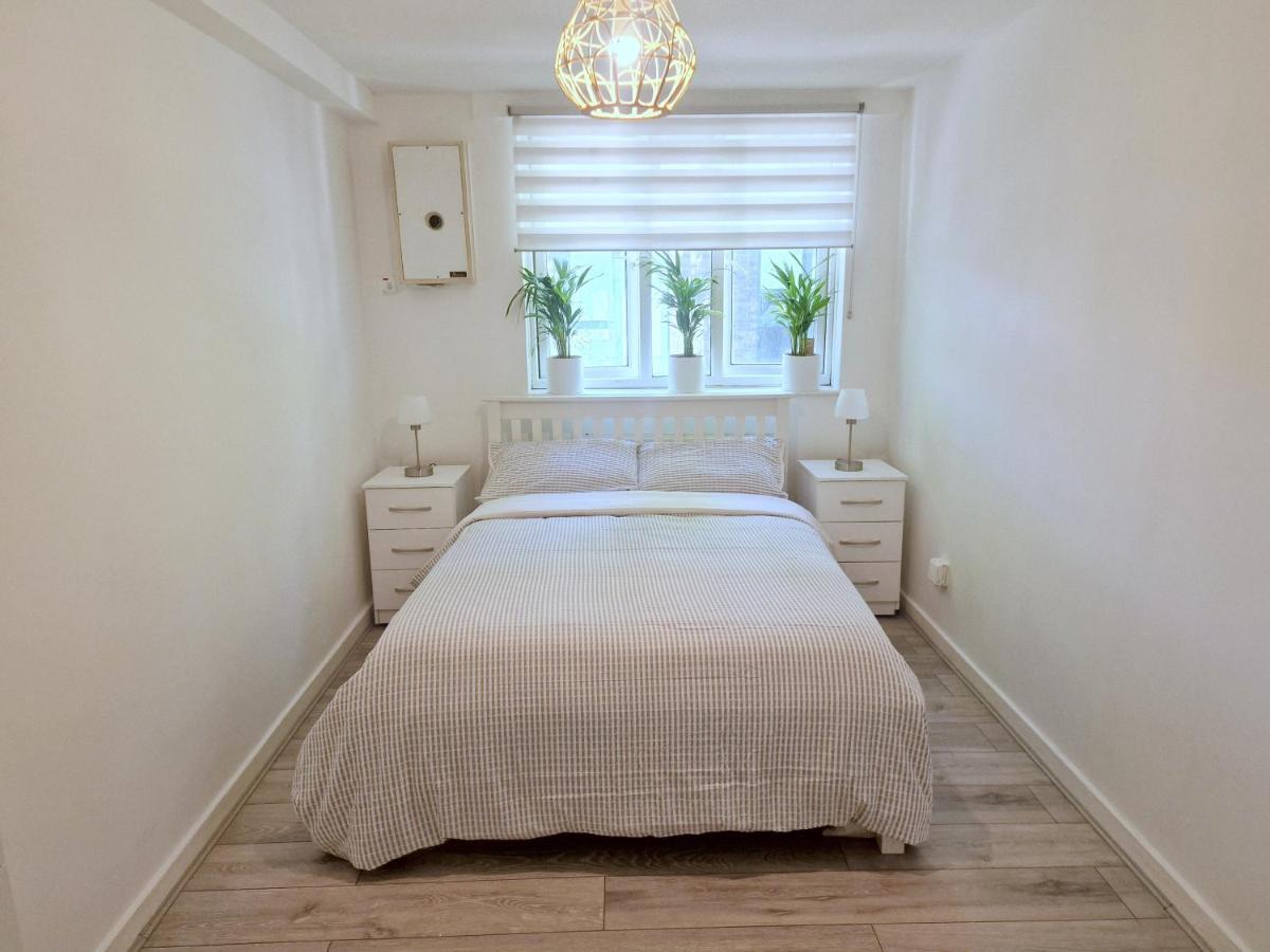 Flat In Battersea, 5 Minutes From Clapham Junction Station Apartment Лондон Екстериор снимка