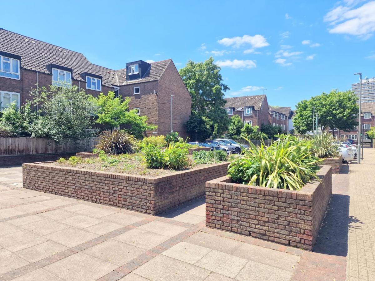 Flat In Battersea, 5 Minutes From Clapham Junction Station Apartment Лондон Екстериор снимка
